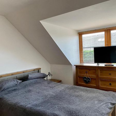 Cromdale 9 Kirk Road B&B 외부 사진